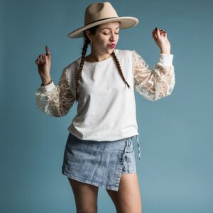 bluza bawełniana koronka