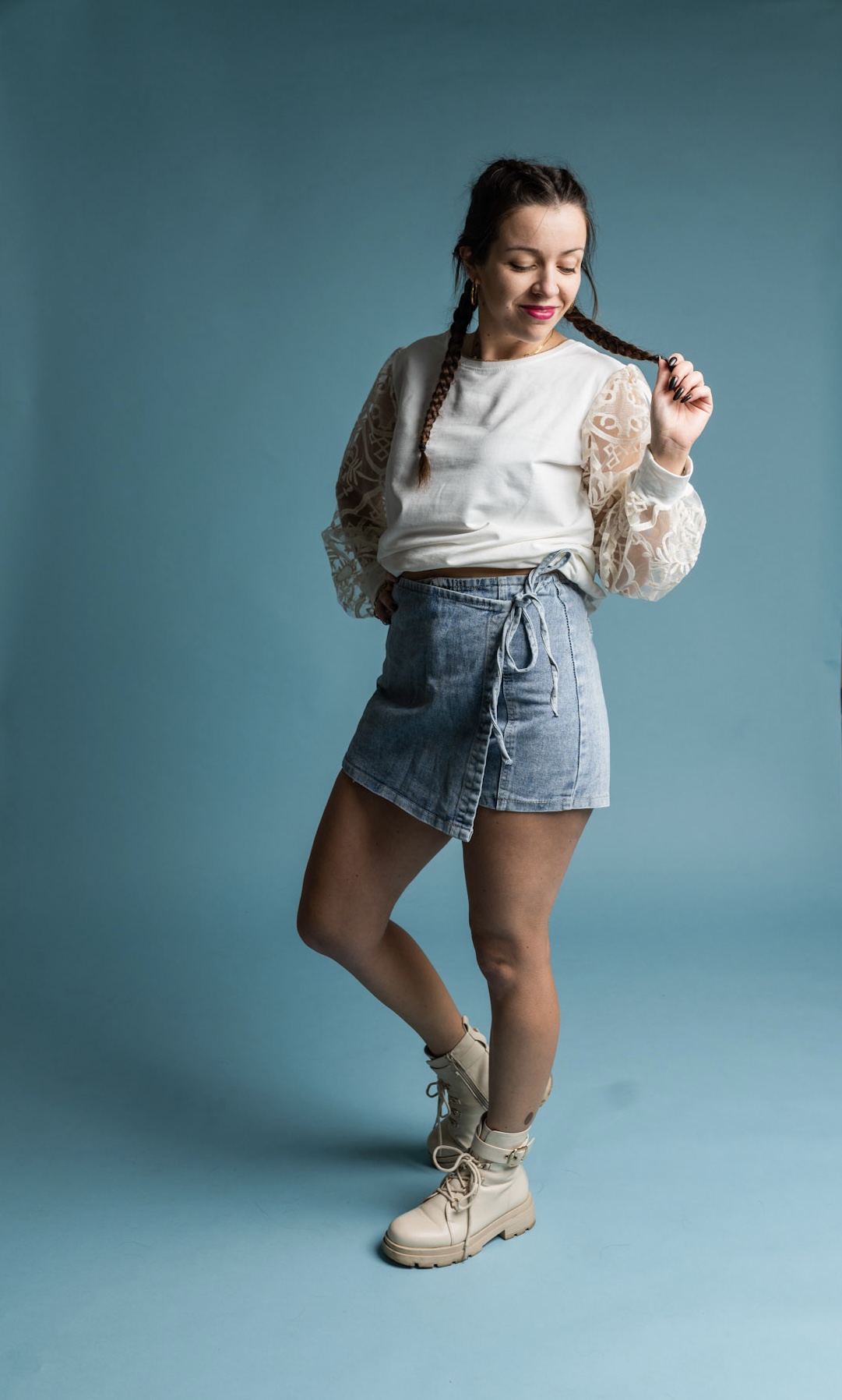 Jeansowe spodenki z zakładką - obrazek 6