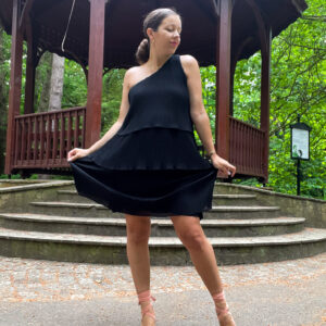 Sukienka plisowana czarna