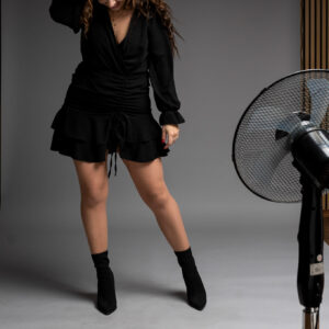 Sukienka krótka falbanki czarna