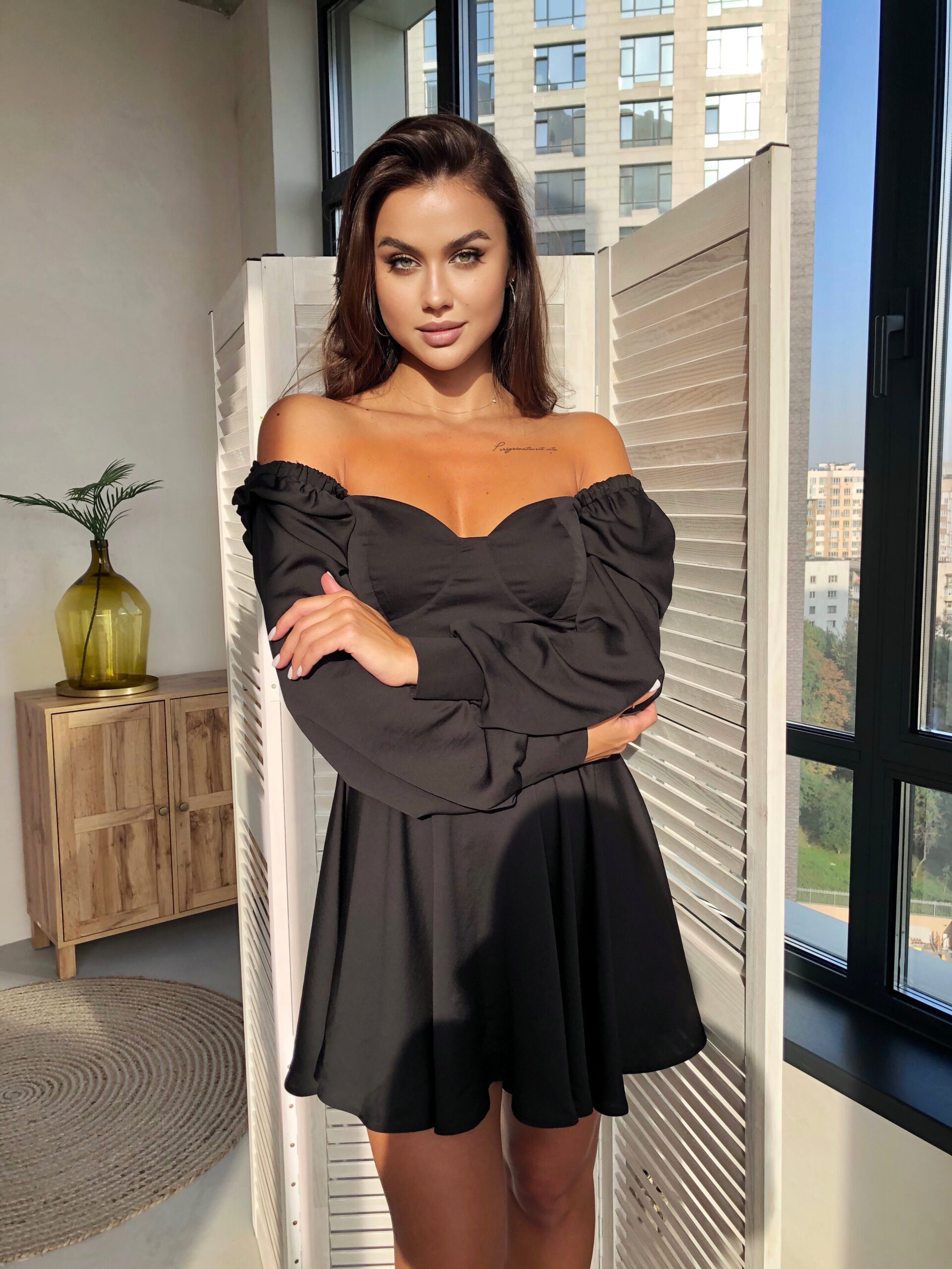 Sukienka CELEBRATE jedwabna mała czarna - obrazek 5