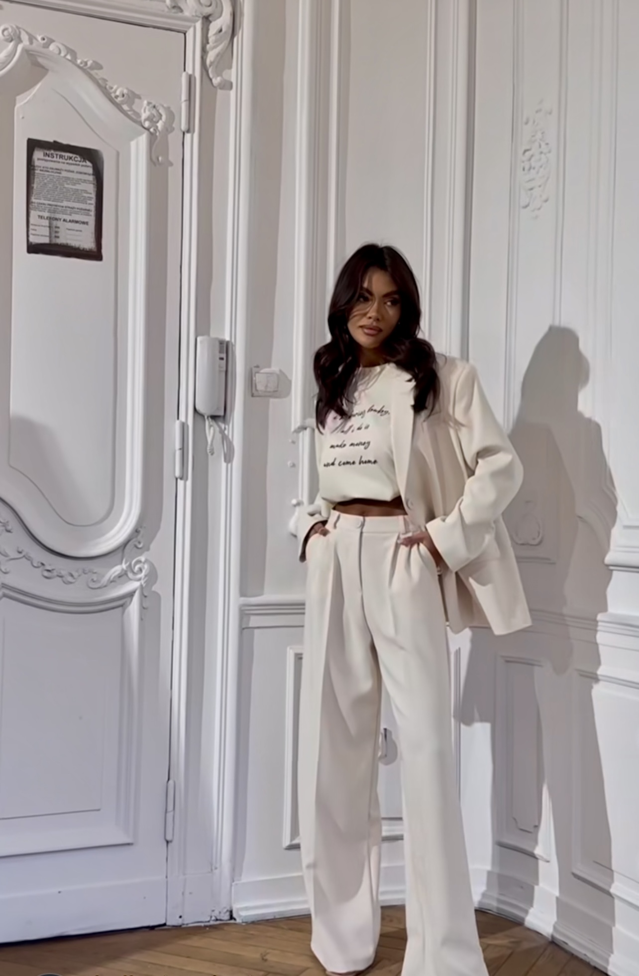 Spodnie eleganckie szwedy wanilia - obrazek 5