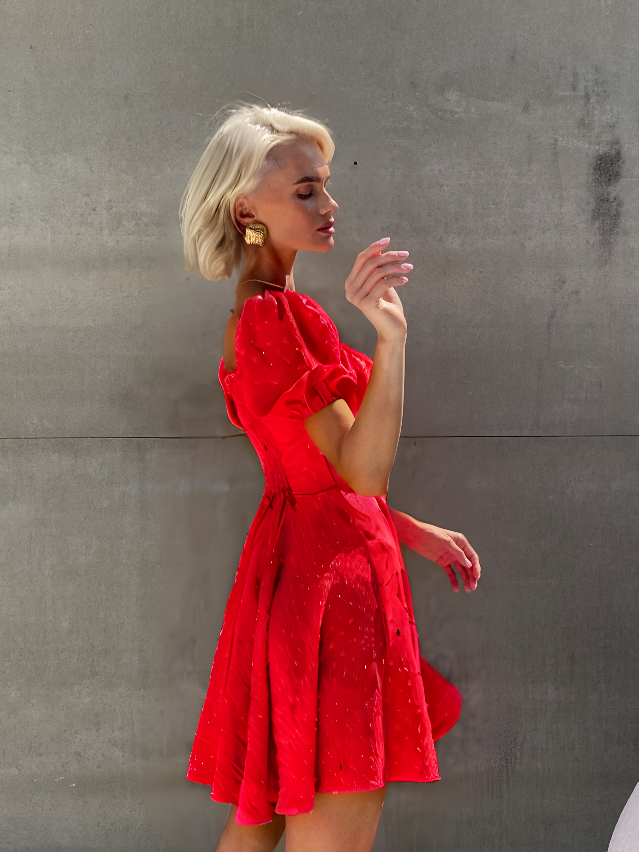 Sukienka mała słodka czerwona - obrazek 4