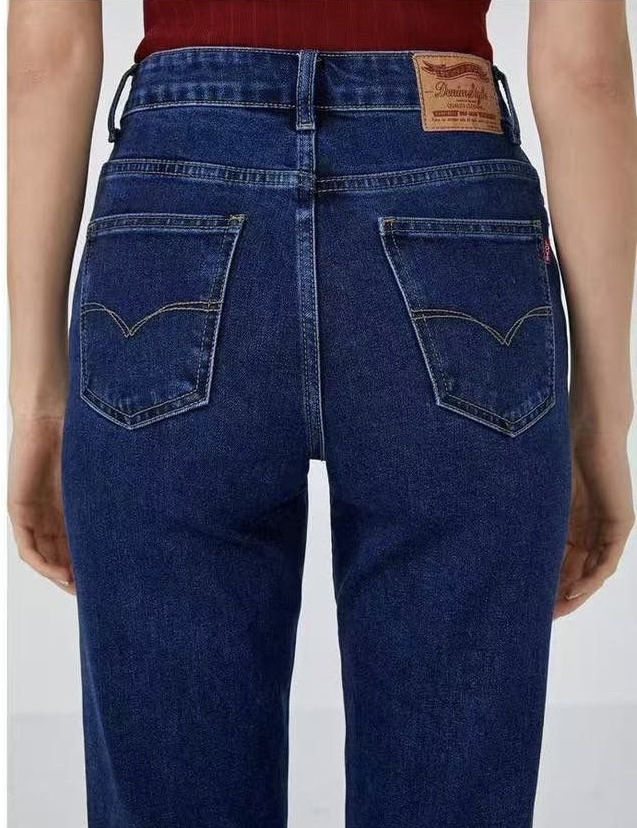 Klasyczne Jeansy DENIM CLASSIC - MOM FIT granatowe - obrazek 2