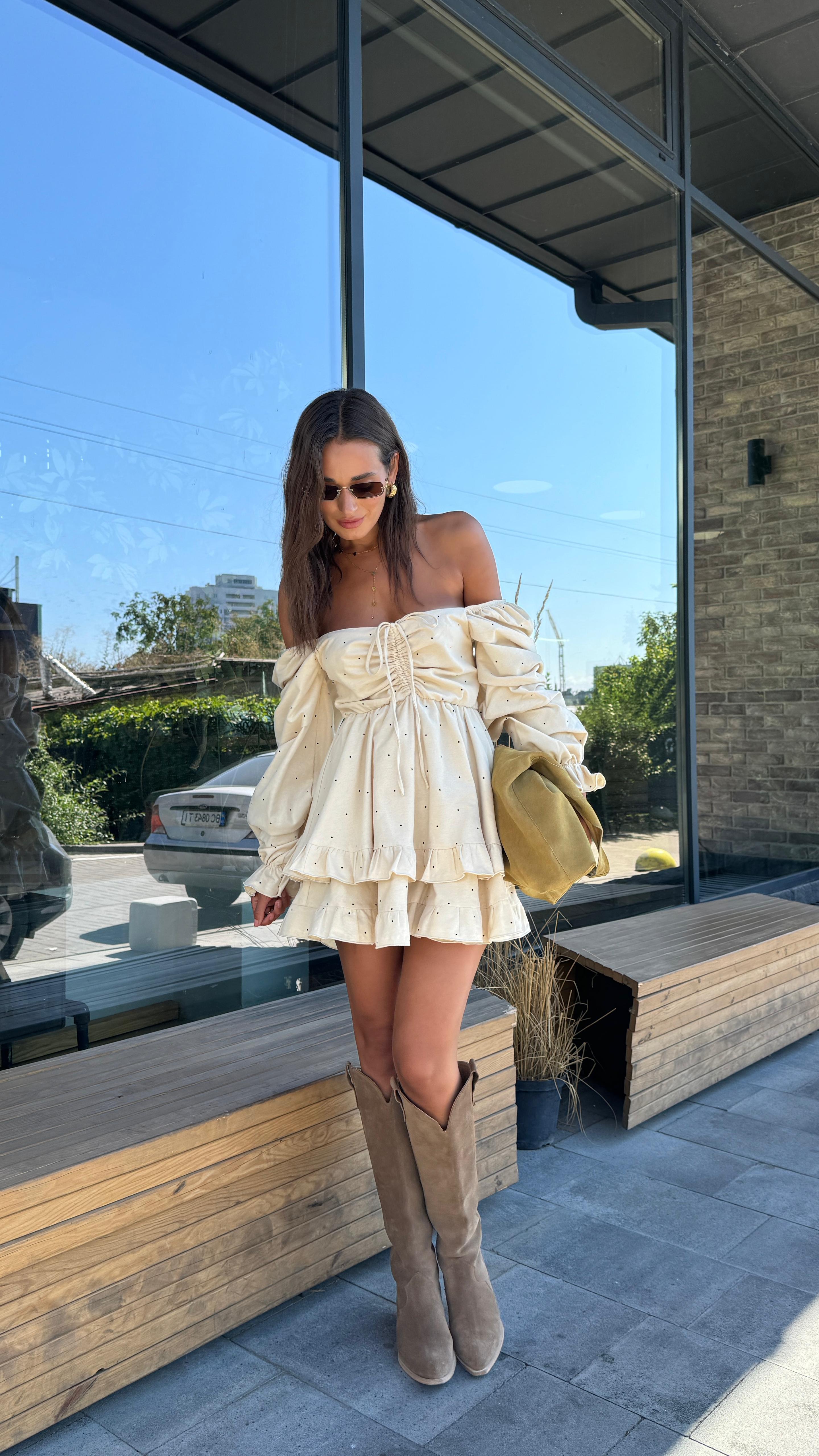 Sukienka LA ROMANCE jasny beż - obrazek 11