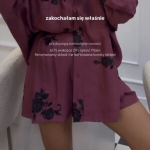 Szorty ROSÉ NOIR – Rose Burgundy