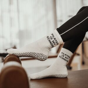 PILATES FIRST SOCKS - skarpety na trening białe